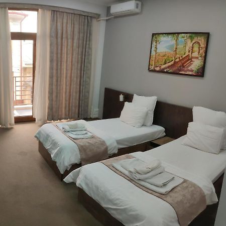 Hotel Art Rakat Tashkent Esterno foto