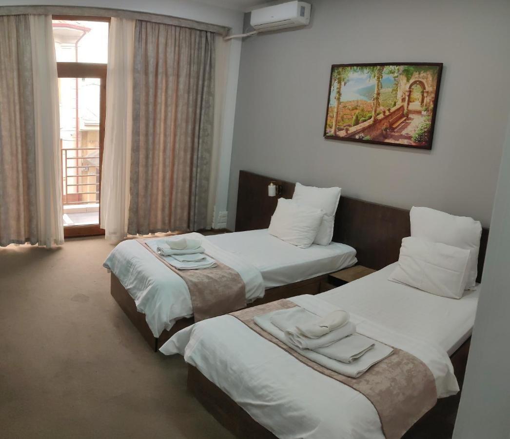 Hotel Art Rakat Tashkent Esterno foto