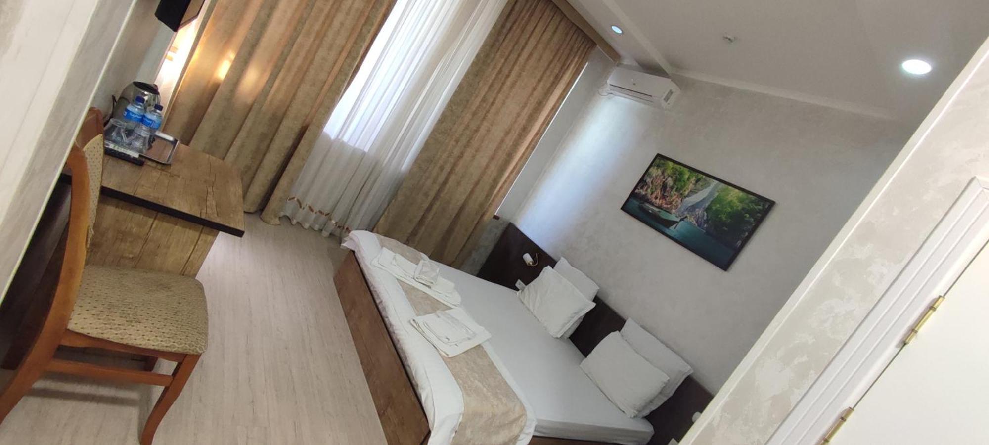 Hotel Art Rakat Tashkent Esterno foto