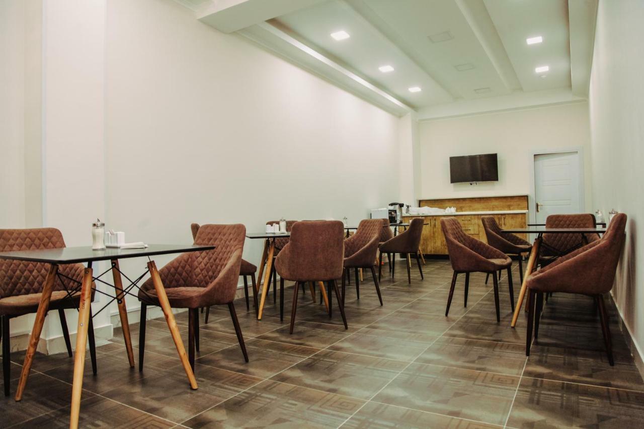Hotel Art Rakat Tashkent Esterno foto